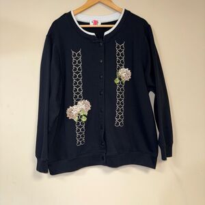 Floral Shirt Women's Large Grandma Cardigan Sweatshirt Black Embroidered Top